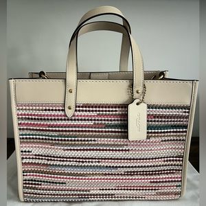 👜 COACH Field Tote 30 with Weaving, New without tags.